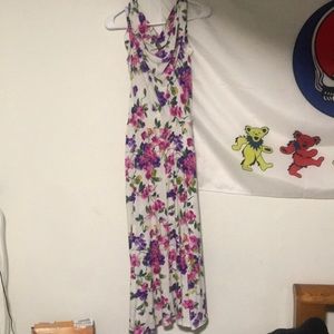 Floral Maxi Dress with Neckline Weight